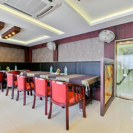 Oyo 1889 Hotel Aj Park Alappuzha Экстерьер фото