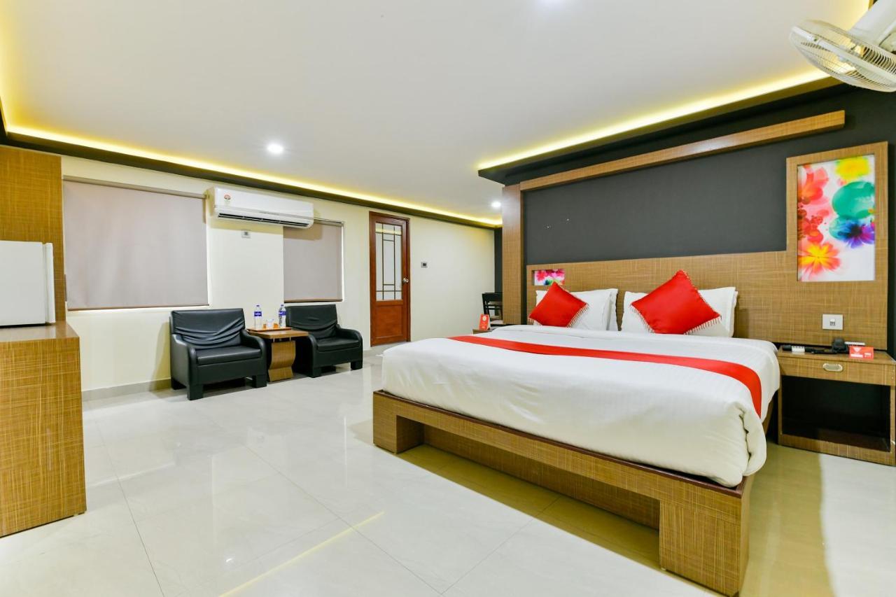 Oyo 1889 Hotel Aj Park Alappuzha Экстерьер фото