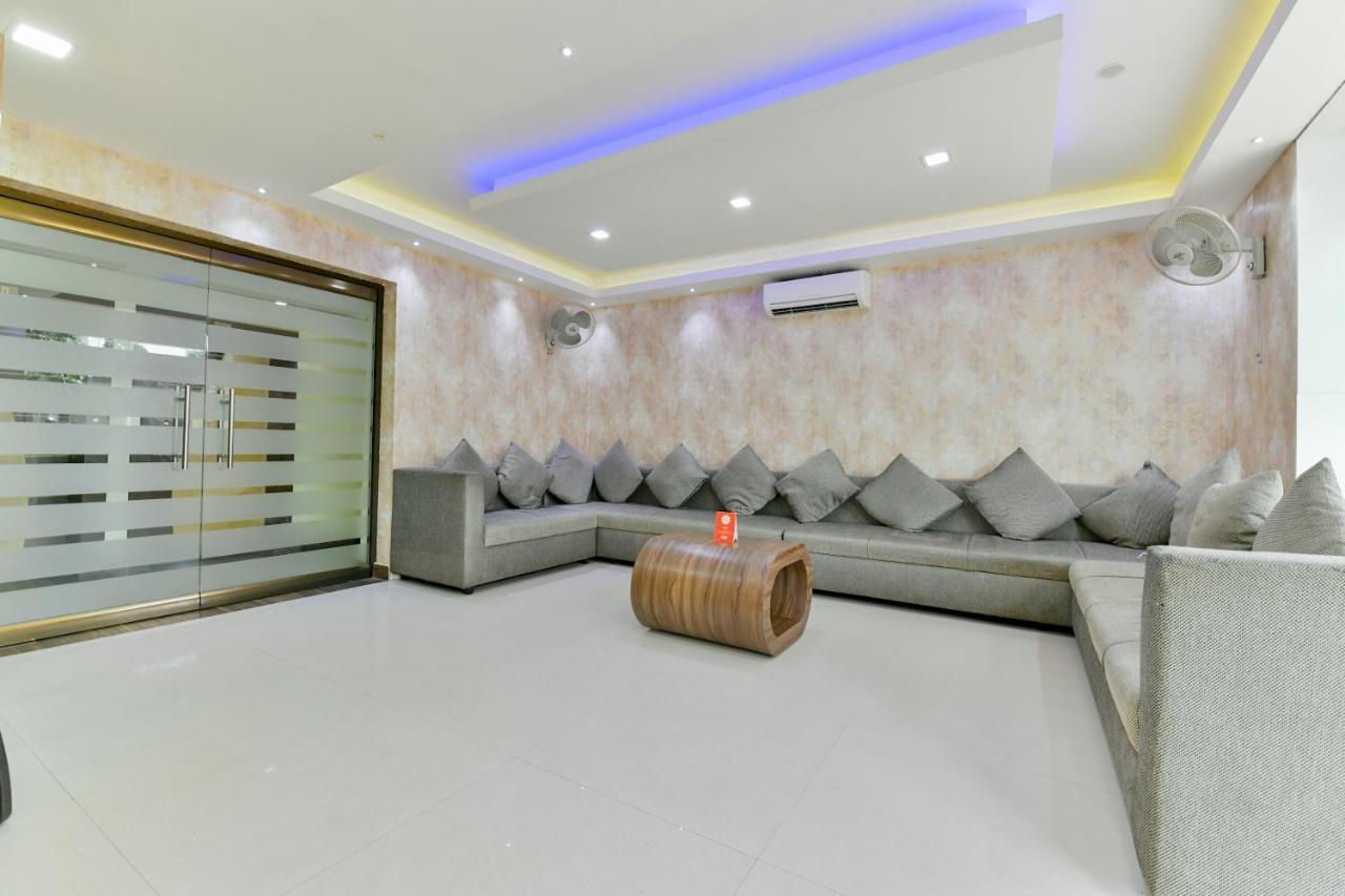 Oyo 1889 Hotel Aj Park Alappuzha Экстерьер фото