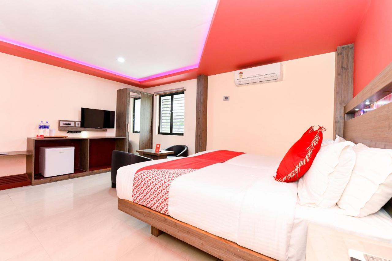 Oyo 1889 Hotel Aj Park Alappuzha Экстерьер фото