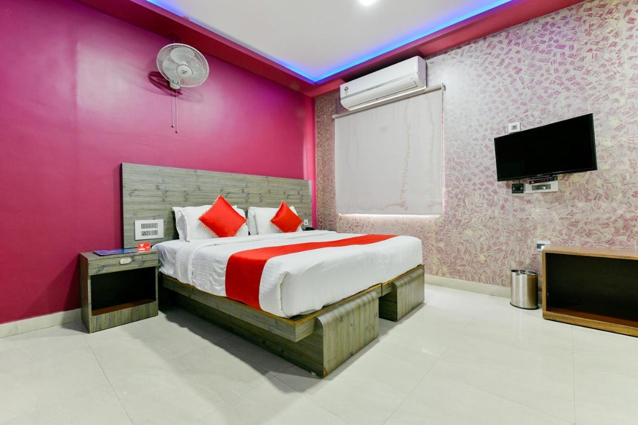 Oyo 1889 Hotel Aj Park Alappuzha Экстерьер фото