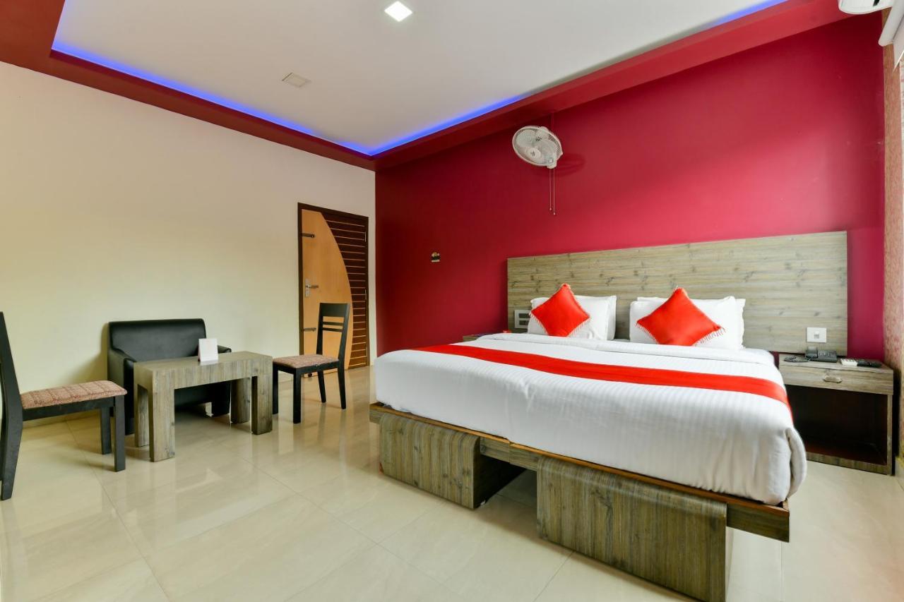 Oyo 1889 Hotel Aj Park Alappuzha Экстерьер фото
